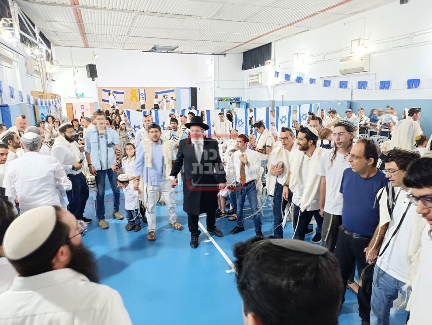 זופניק בכיכר | כל התמונות, הנייעס והחשיפות של השבוע