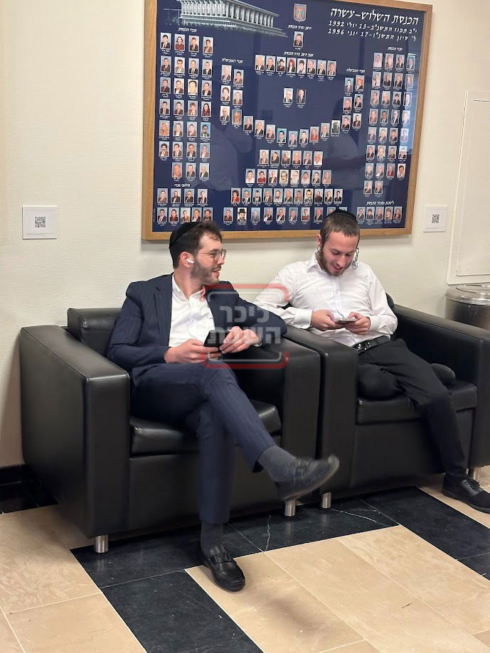 זופניק בכיכר | כל התמונות, הנייעס והחשיפות של השבוע