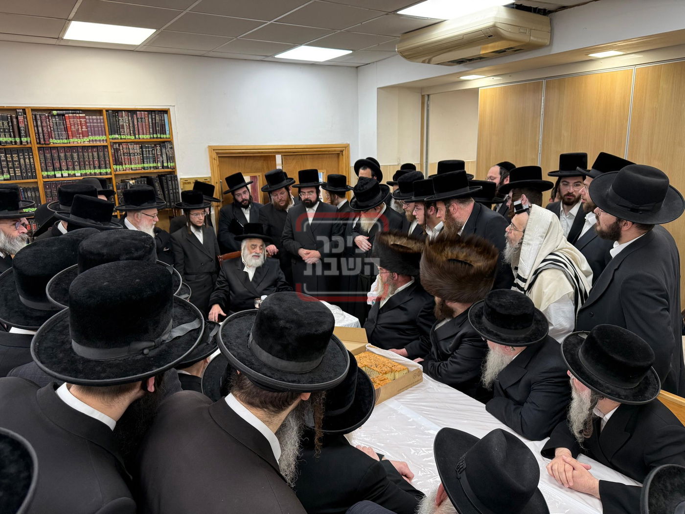 האדמו"ר מויז'ניץ ירושלים בביקור בלונדון