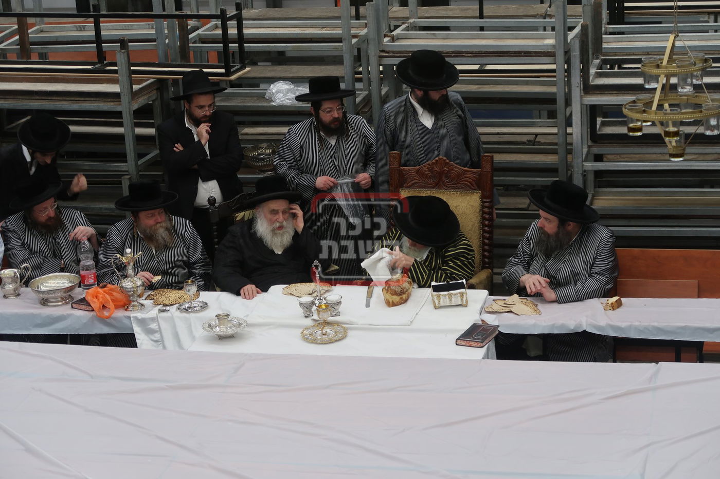 האדמו"ר מתולדות אברהם יצחק בטיש פסח שני