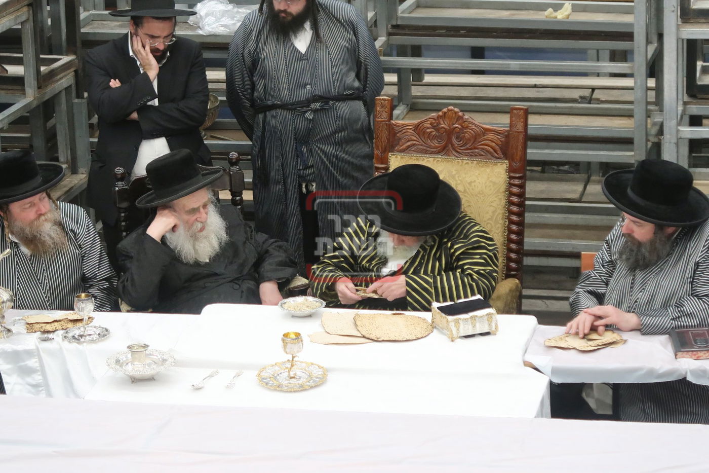 האדמו"ר מתולדות אברהם יצחק בטיש פסח שני