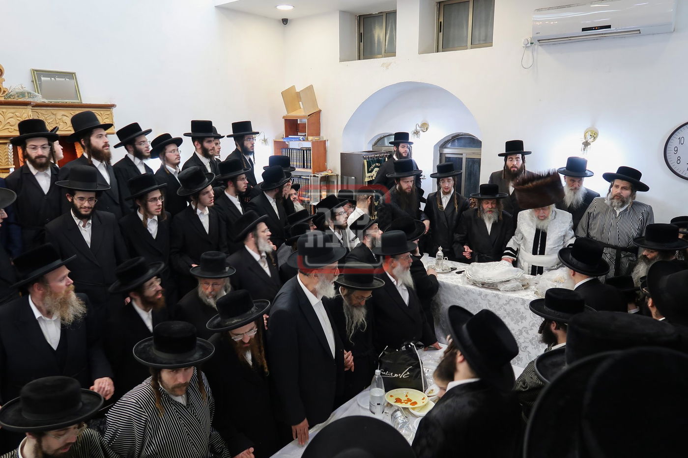 פסח שני בחצה"ק קרעטשניף סיגעט