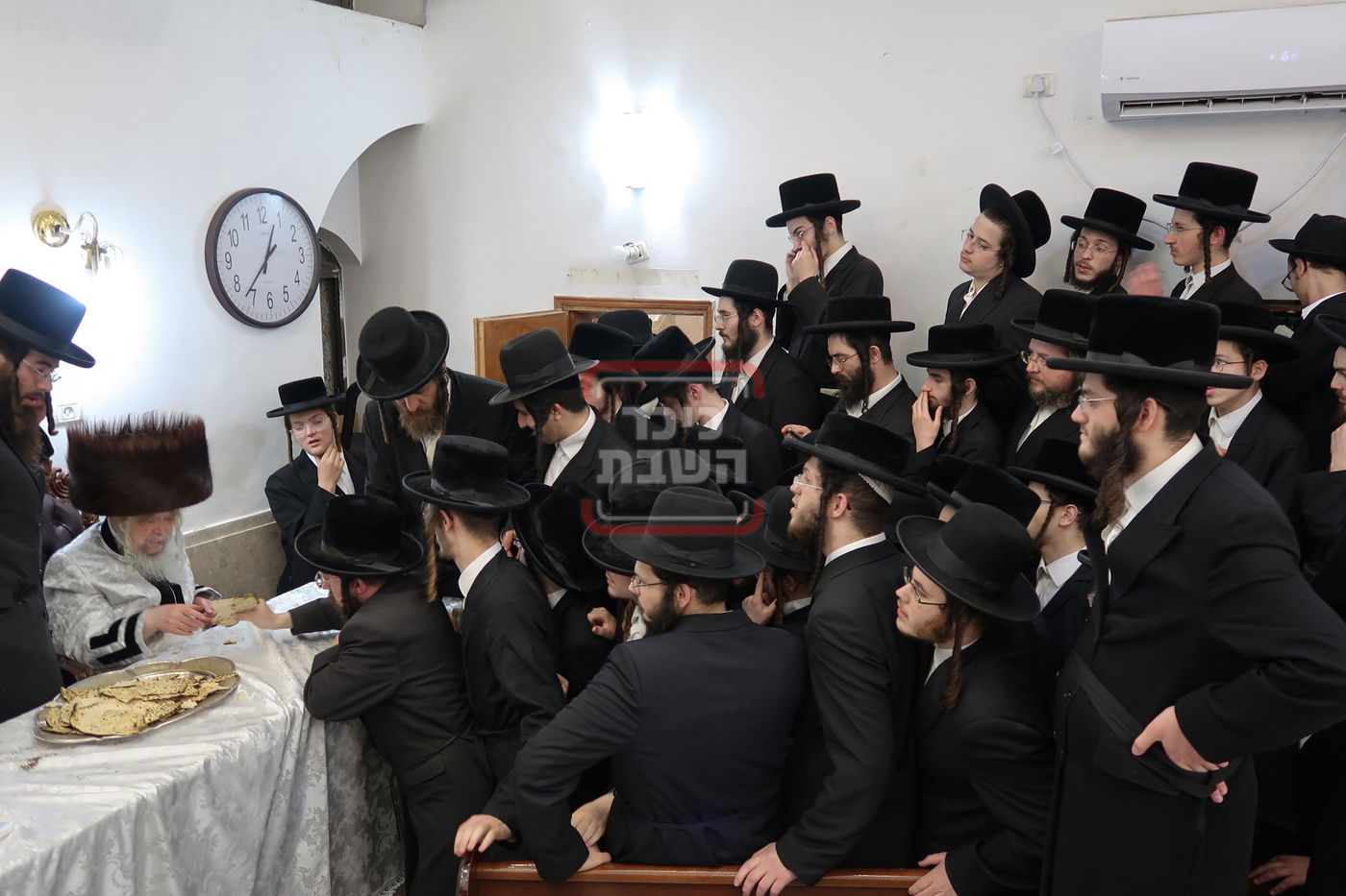 פסח שני בחצה"ק קרעטשניף סיגעט