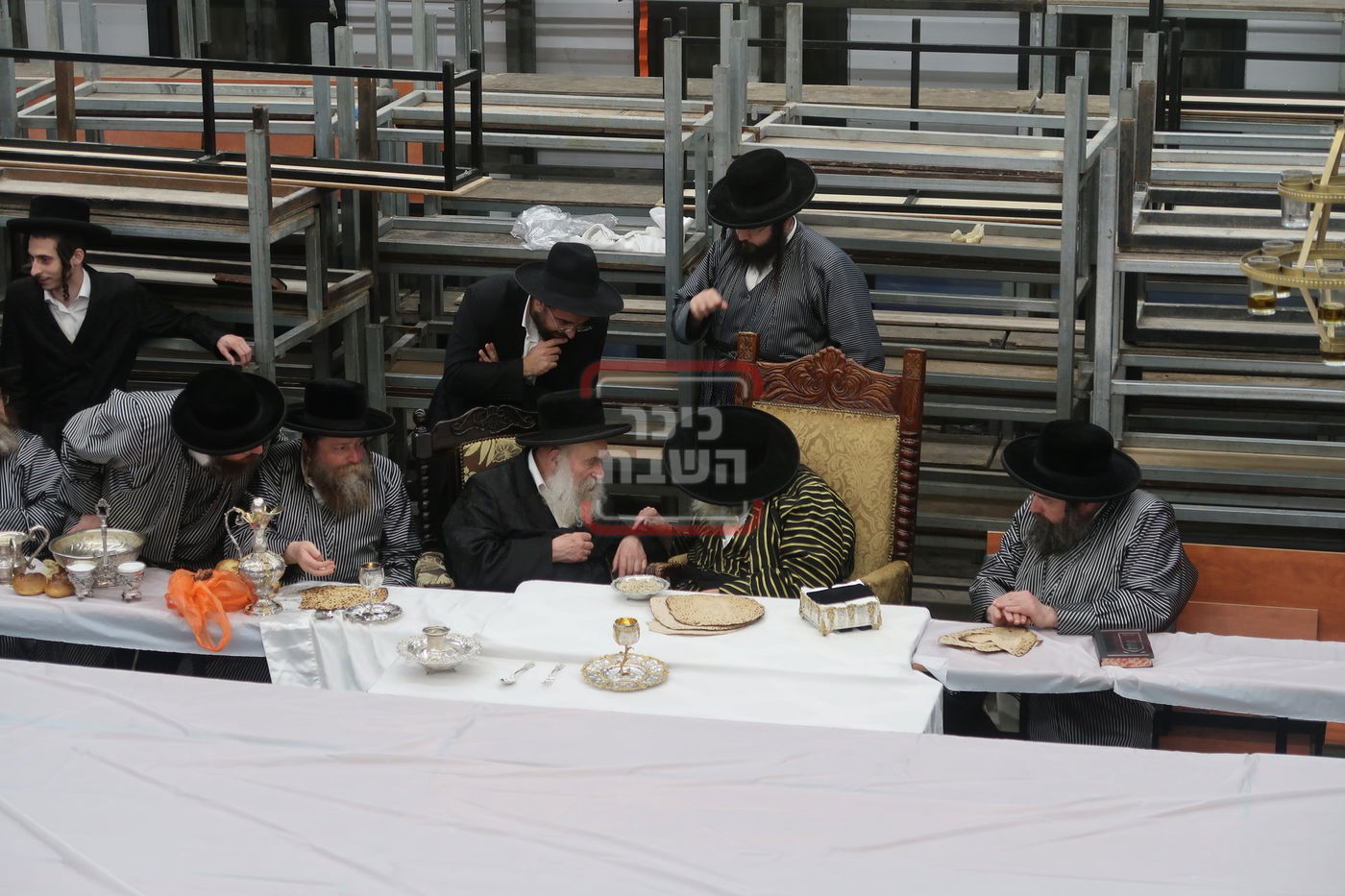 האדמו"ר מתולדות אברהם יצחק בטיש פסח שני