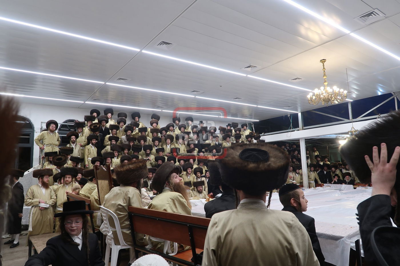 האדמו"ר מתולדות אברהם יצחק, מוצאי שב"ק ב'הר יונה'