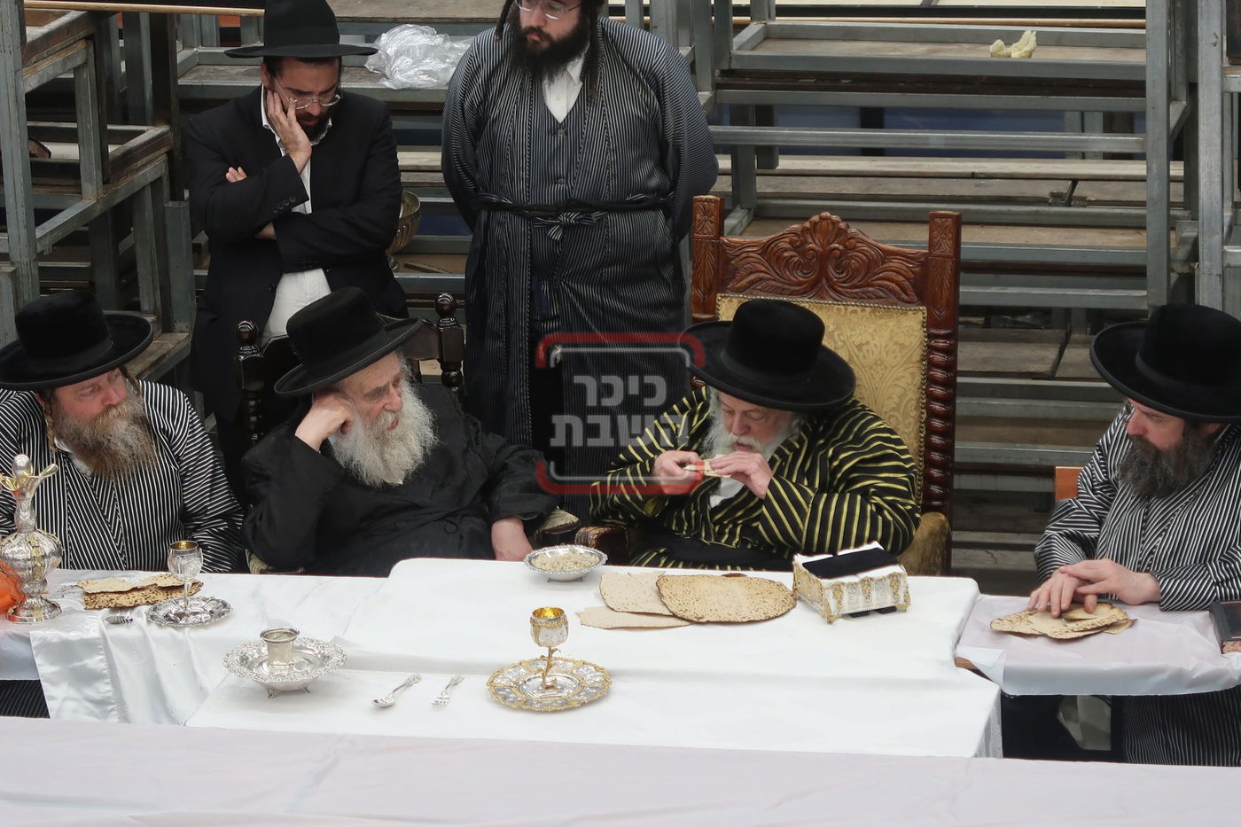 האדמו"ר מתולדות אברהם יצחק בטיש פסח שני