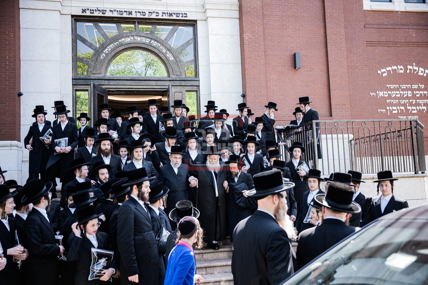 האדמו"ר מבאבוב בטיש פסח שני במונסי