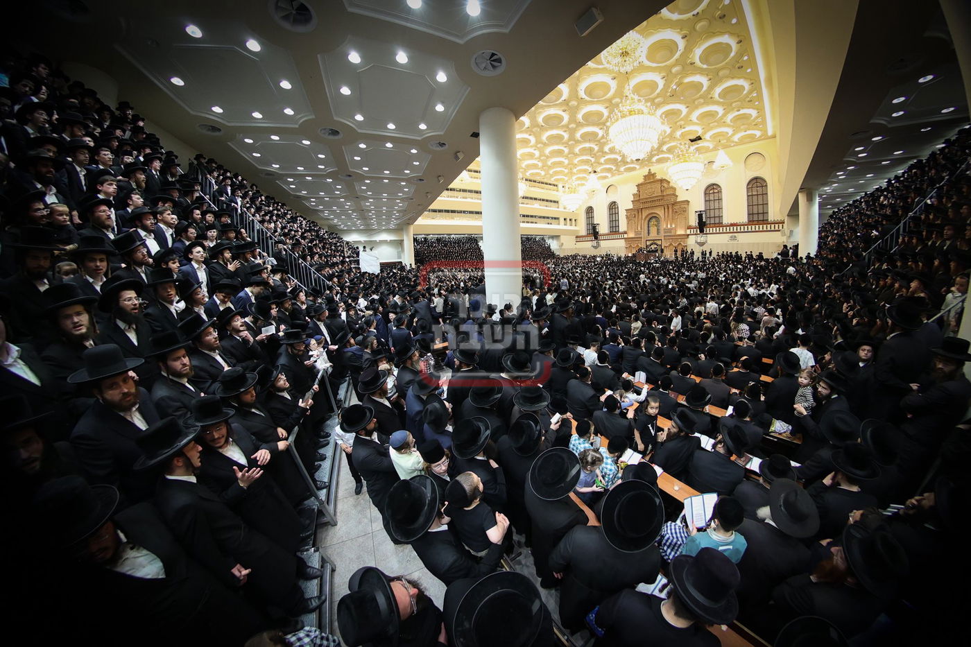 ל"ג בעומר תשפ"ה בחצה"ק ויז'ניץ