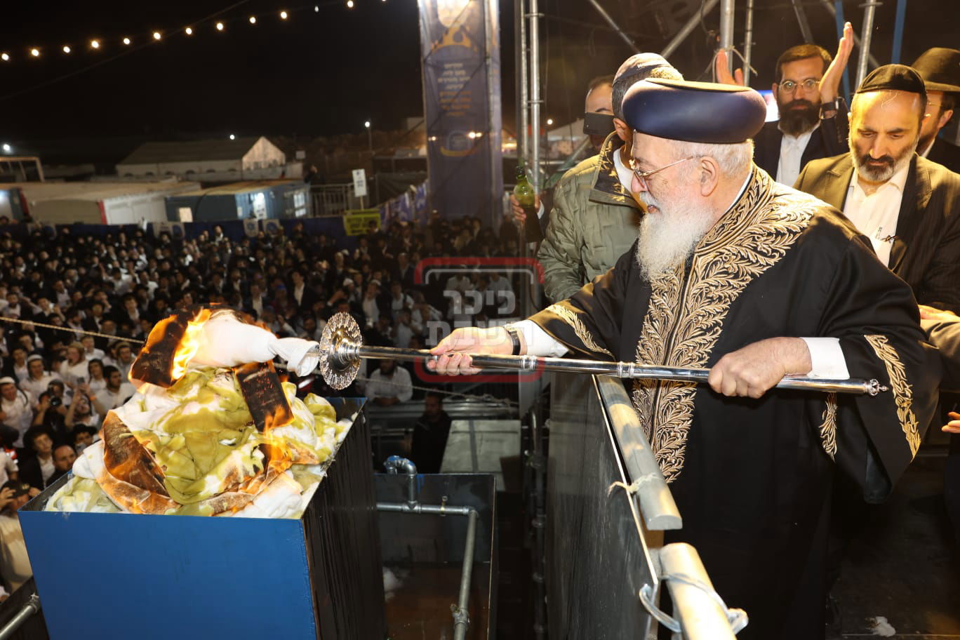 הגרש"מ עמאר בהדלקה לכבוד ל"ג בעומר