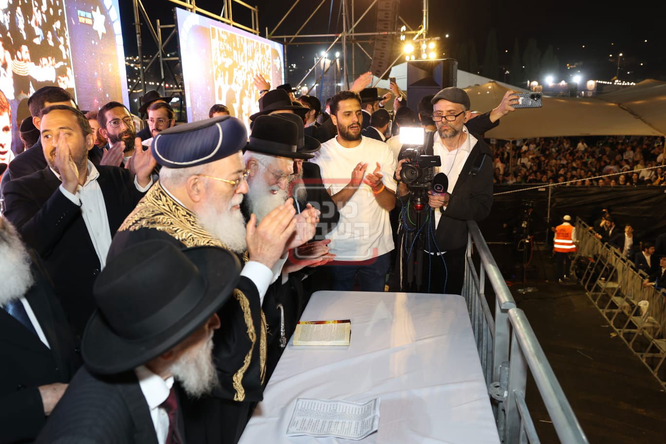 הגרש"מ עמאר בהדלקה לכבוד ל"ג בעומר