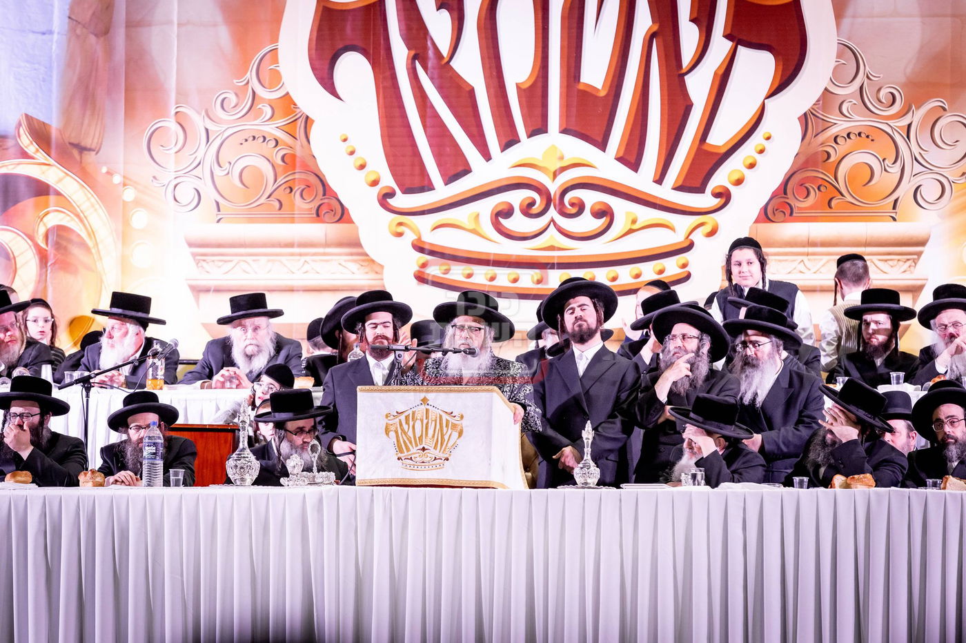 ל"ג בעומר בחצה"ק סאטמר