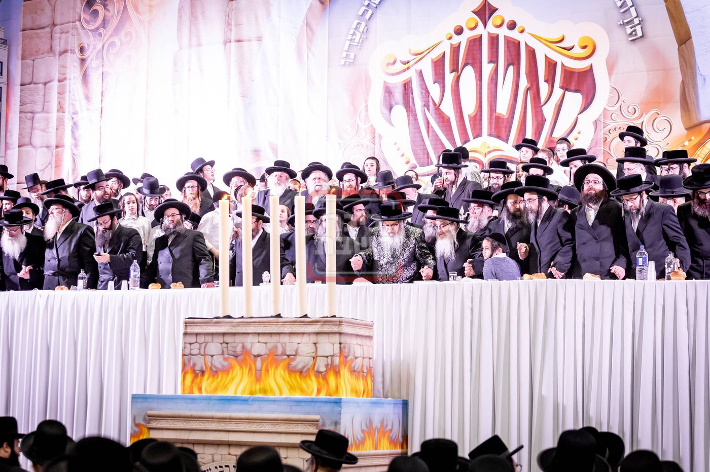 ל"ג בעומר בחצה"ק סאטמר