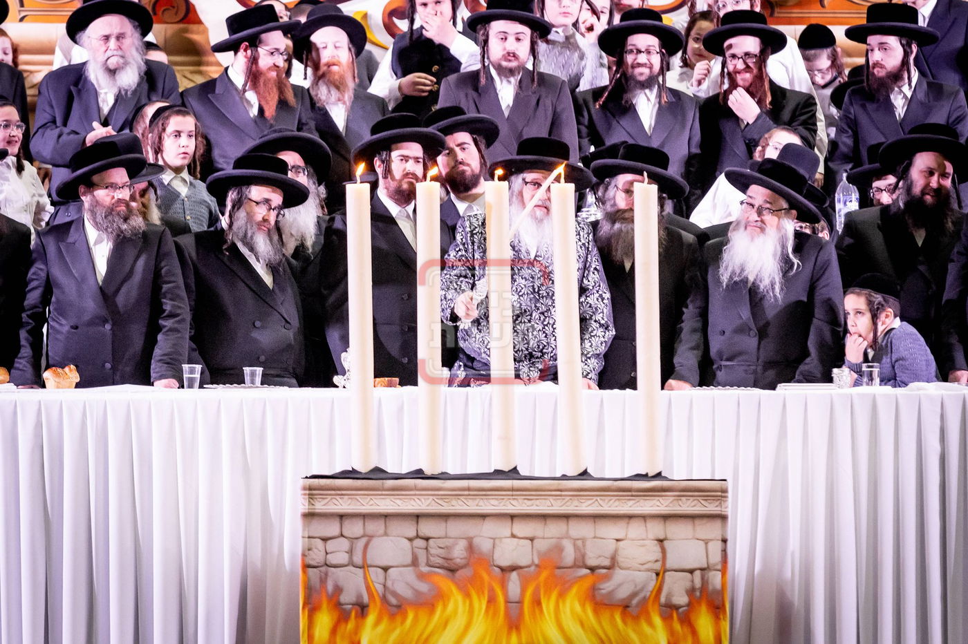 ל"ג בעומר בחצה"ק סאטמר