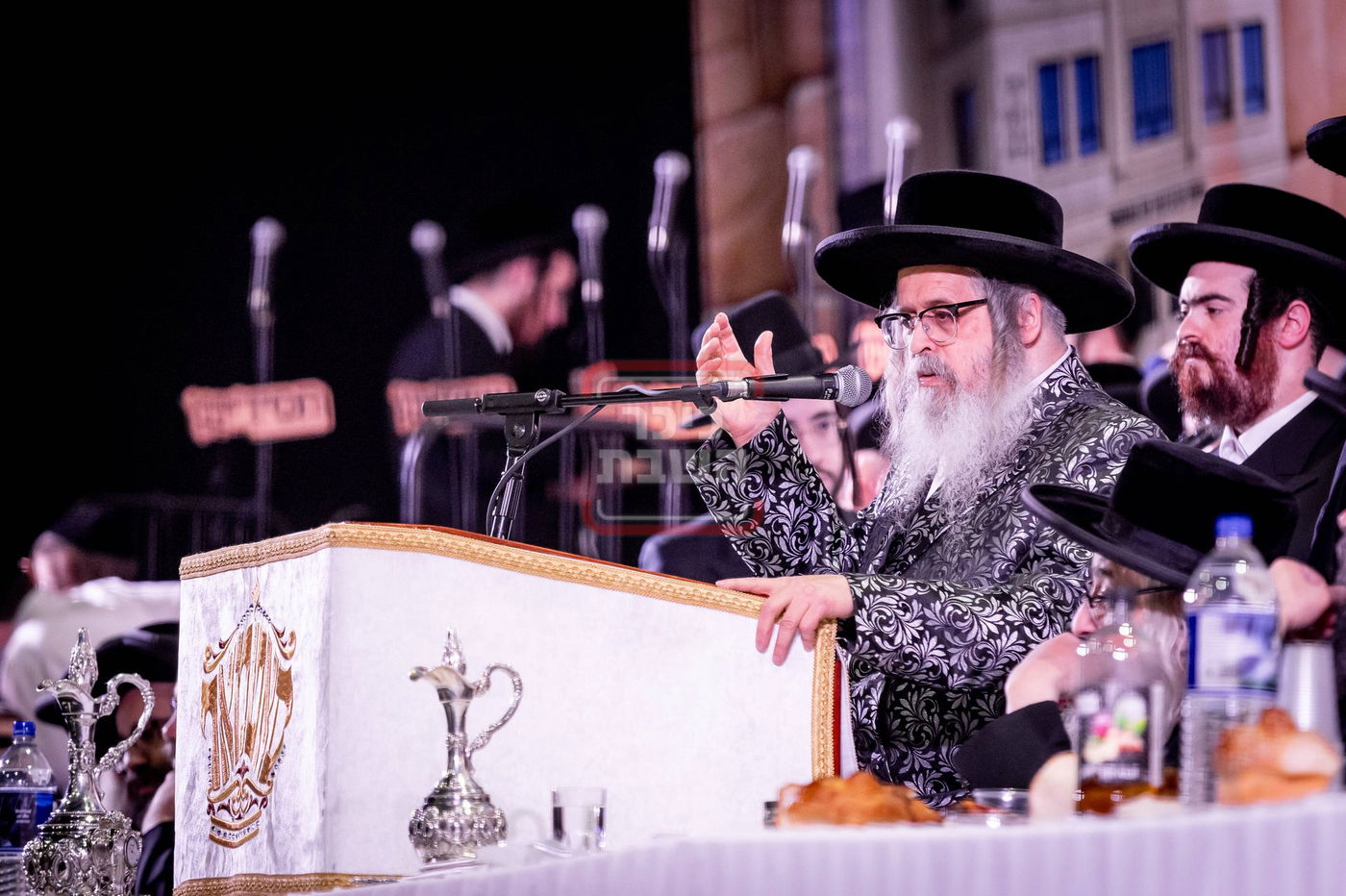 ל"ג בעומר בחצה"ק סאטמר