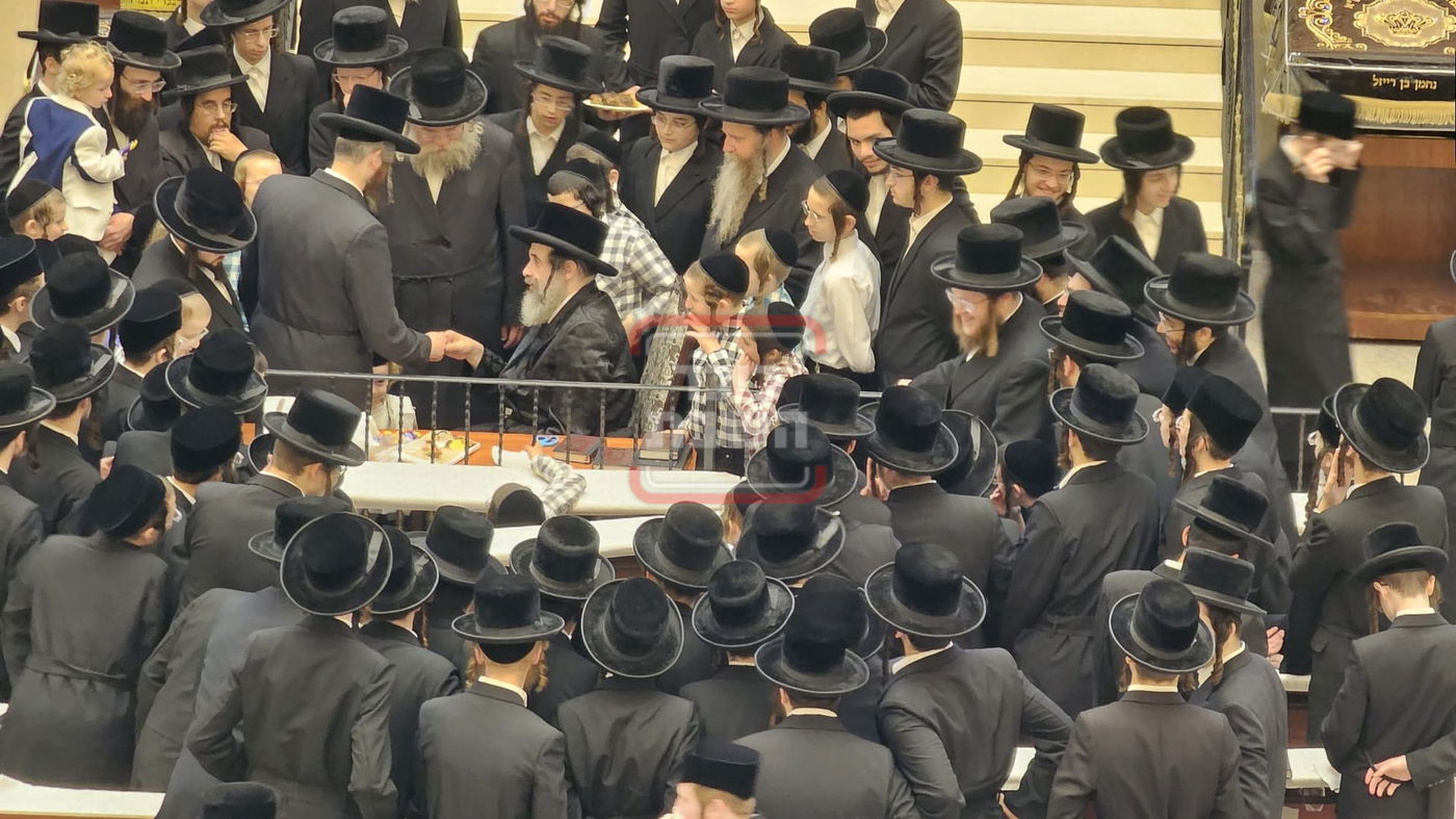 הרה"צ רבי חיים מאיר הגר, אב"ד קריית ויז'ניץ בחלאקעס ביום ל"ג בעומר