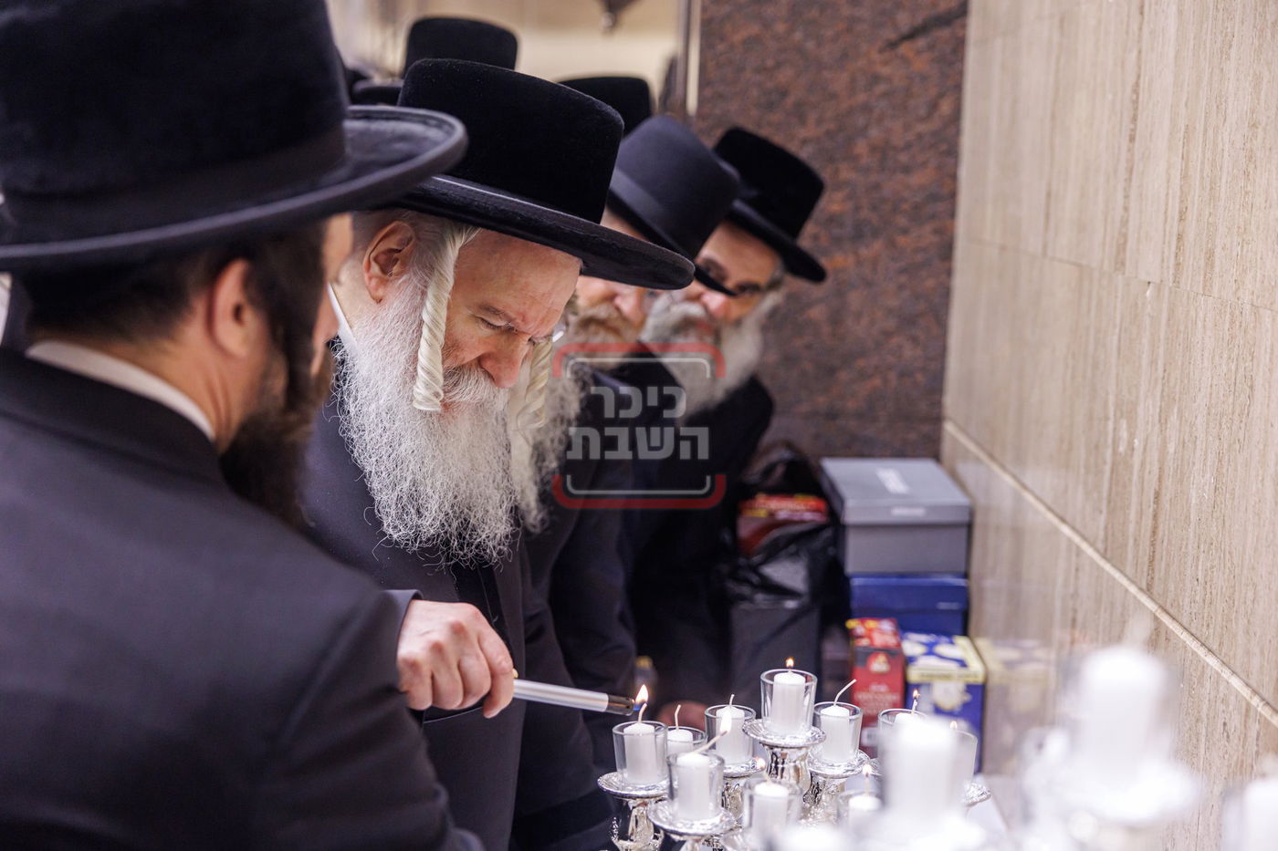 ל"ג בעומר בחצה"ק באבוב