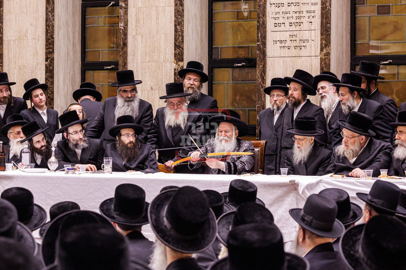 ל"ג בעומר בחצה"ק באבוב