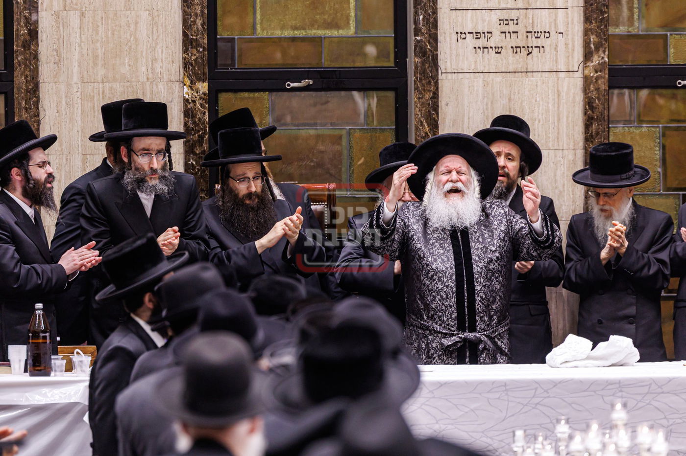 ל"ג בעומר בחצה"ק באבוב