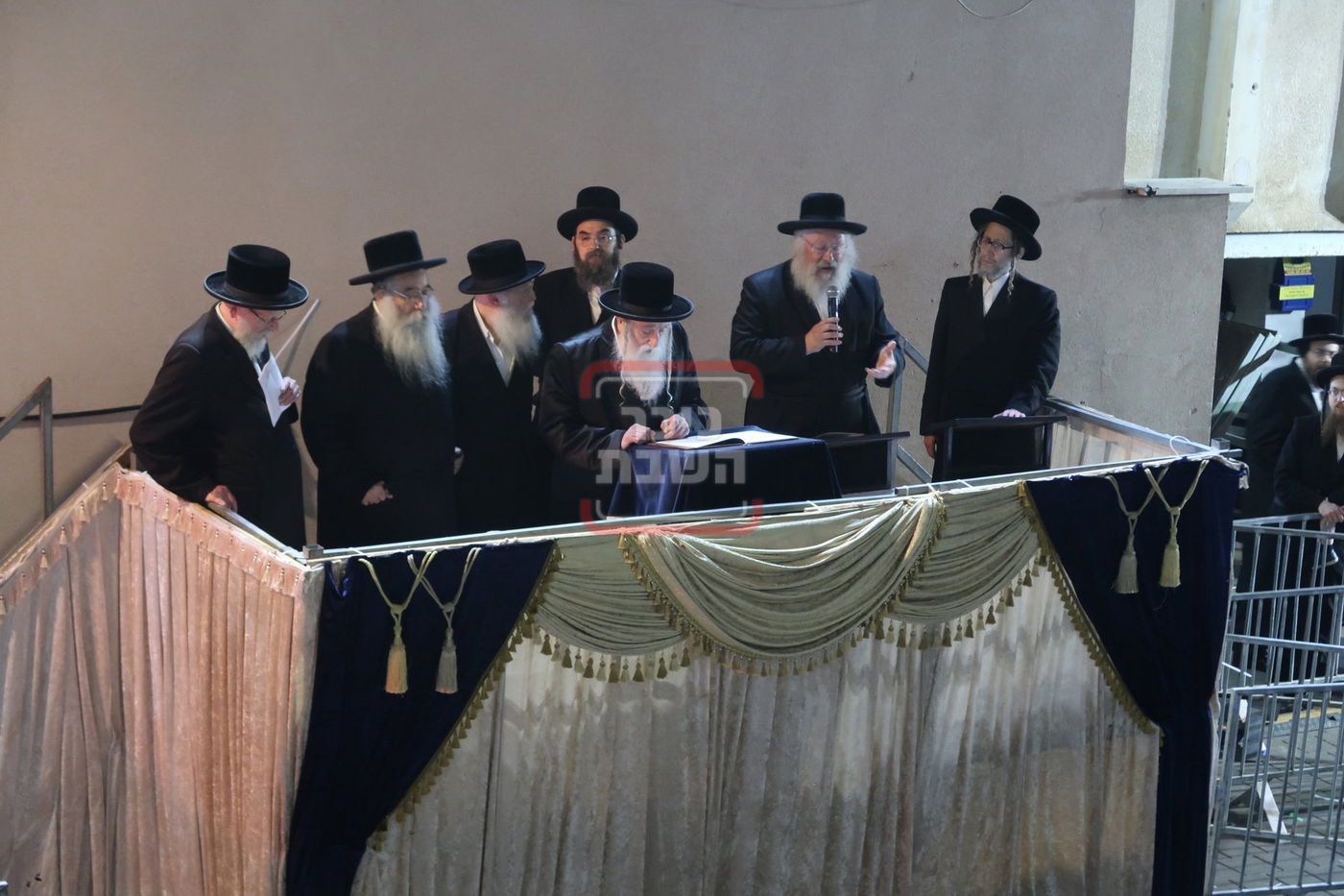 ל"ג בעומר בחצה"ק מחנובקה בעלזא