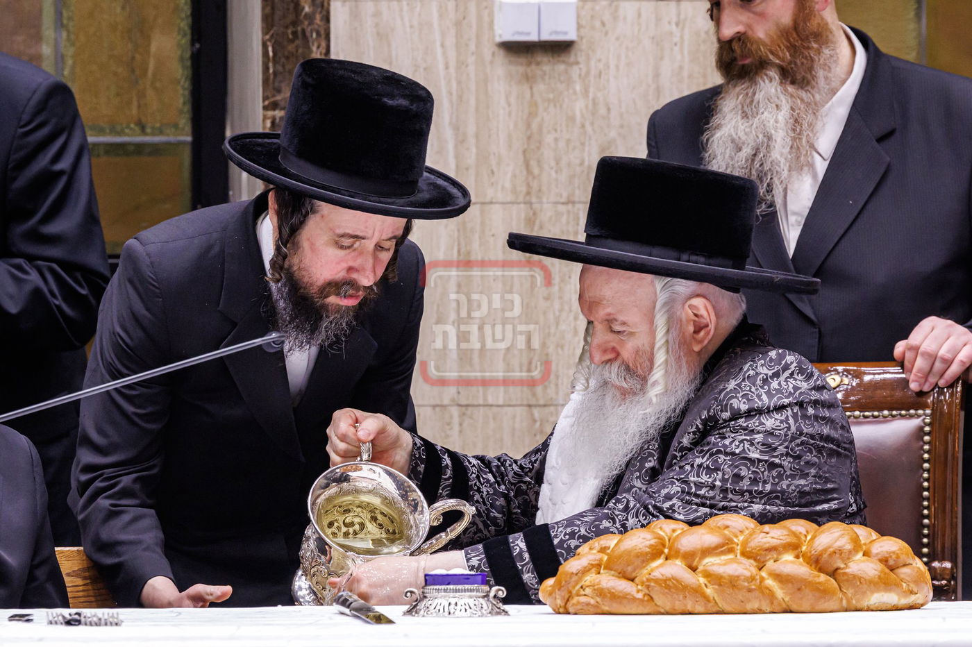 ל"ג בעומר בחצה"ק באבוב