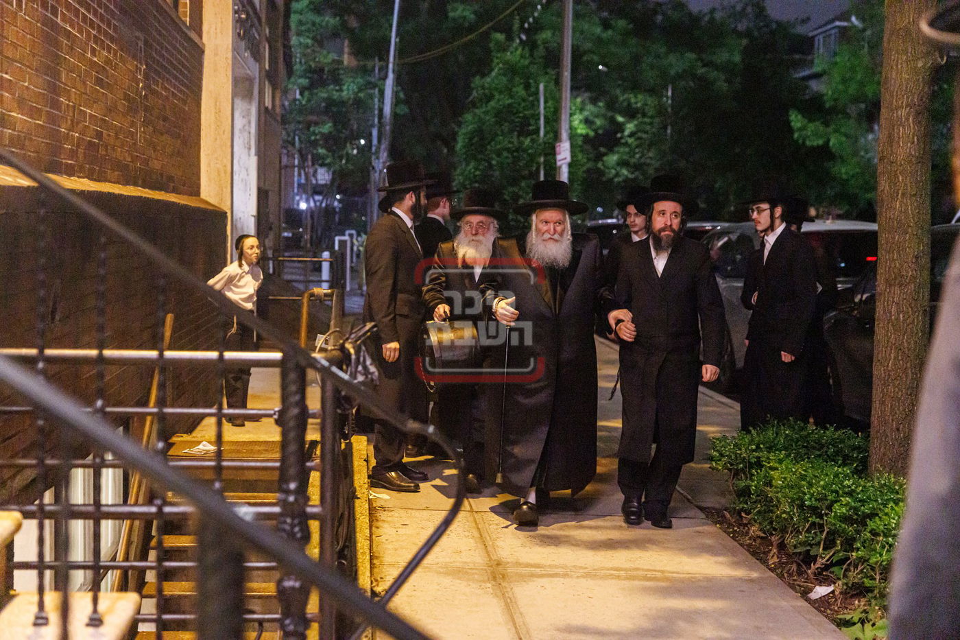 ל"ג בעומר בחצה"ק באבוב