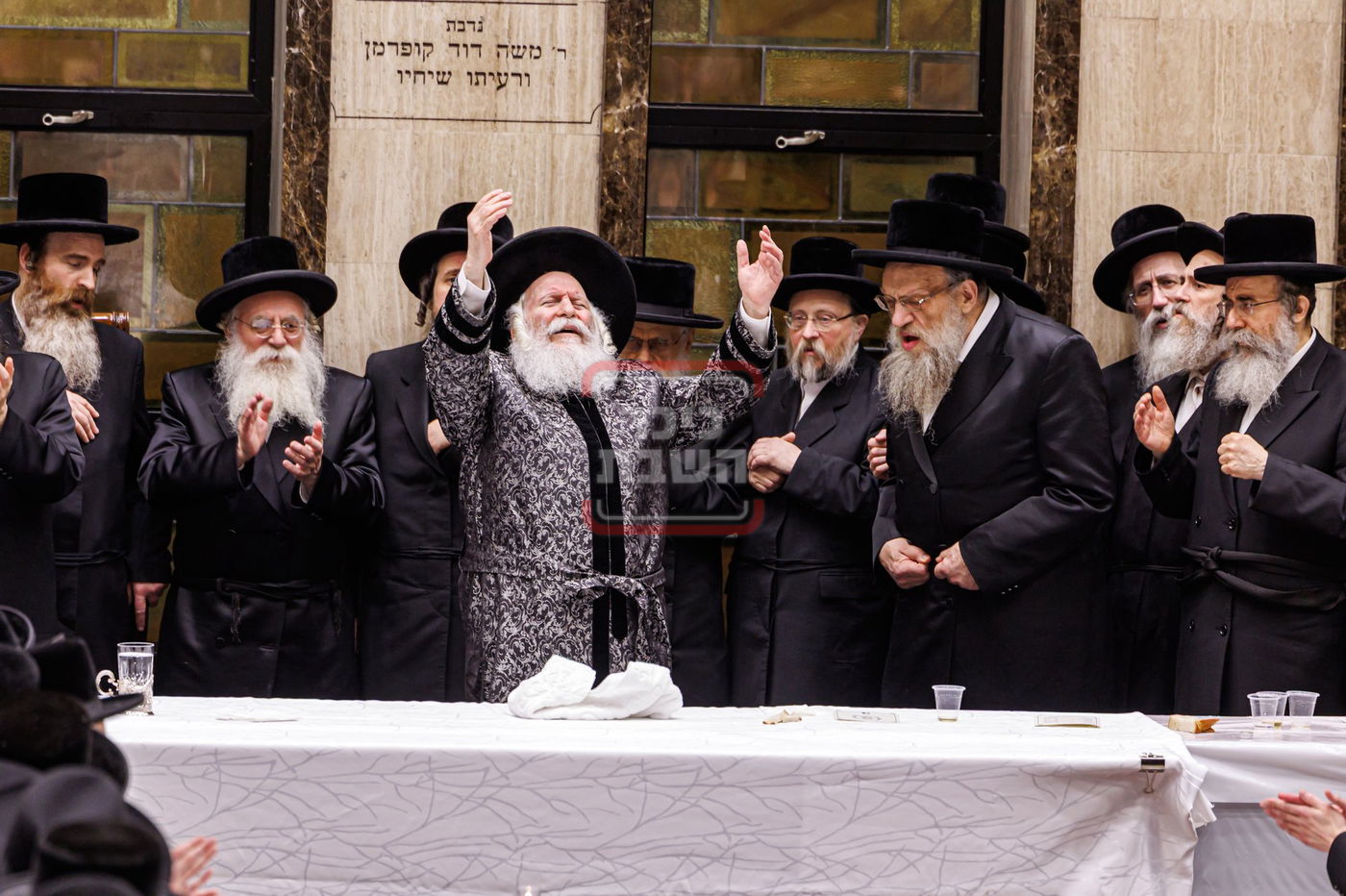 ל"ג בעומר בחצה"ק באבוב