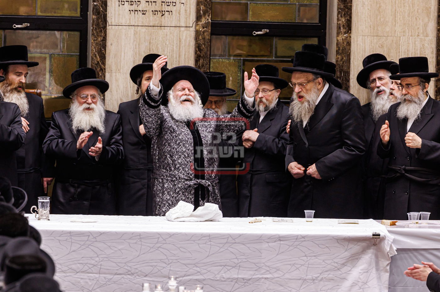 ל"ג בעומר בחצה"ק באבוב