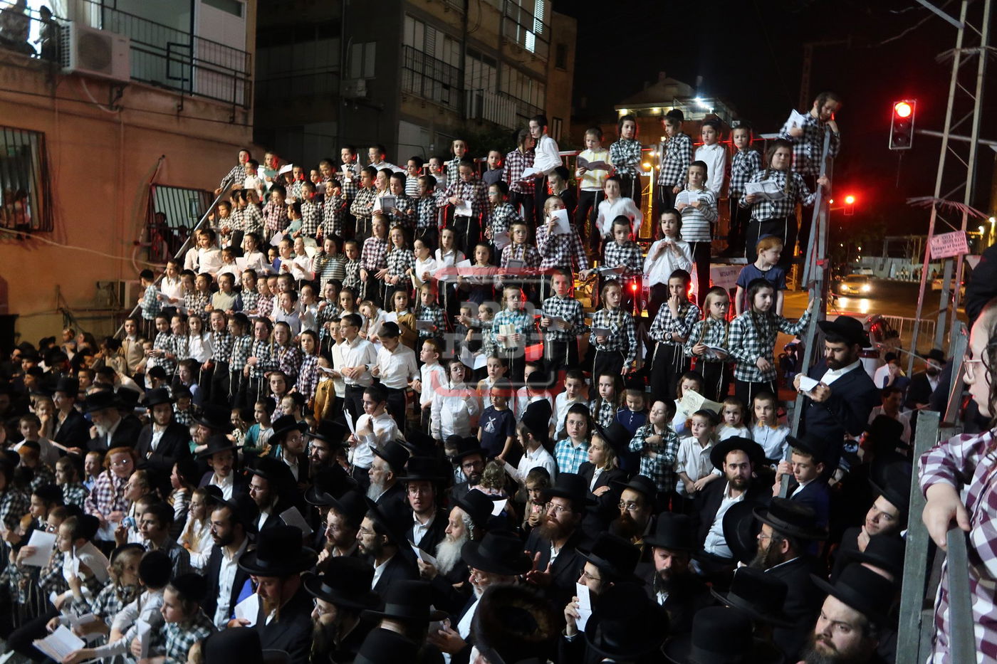 ל"ג בעומר בחצה"ק מחנובקה בעלזא