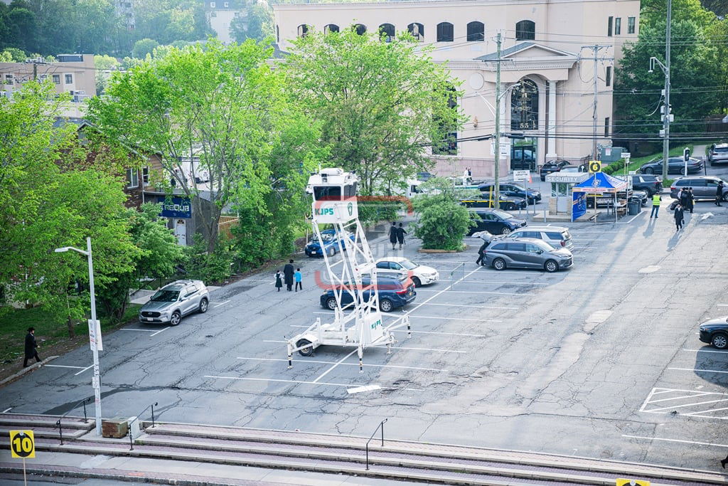 מעמד ההדלקה בחצה"ק סאטמר