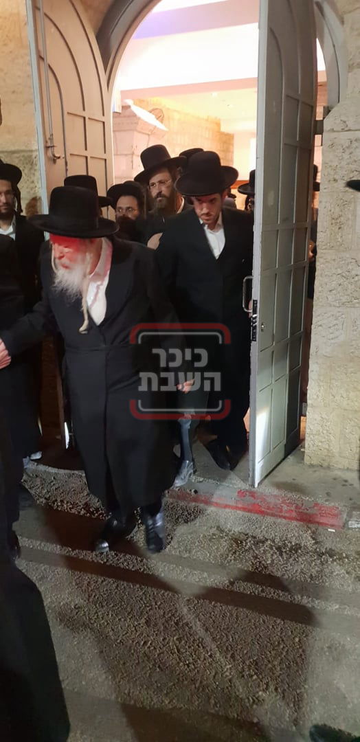 האדמו"ר מגור, בקבר רחל