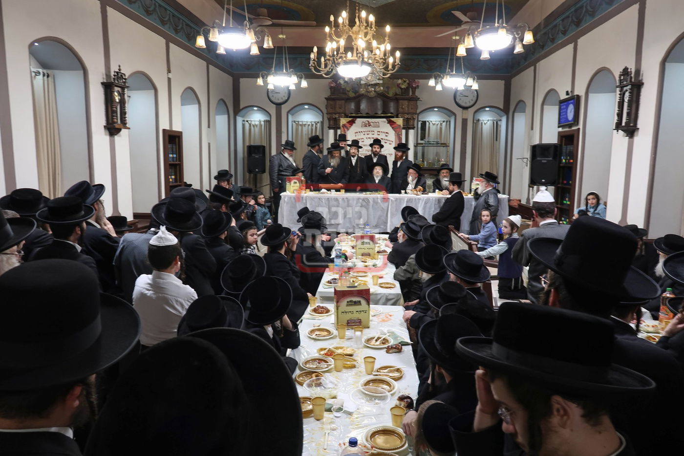 הגה"צ רבי יעקב מאיר שכטר בסיום ששה סדרי משנה