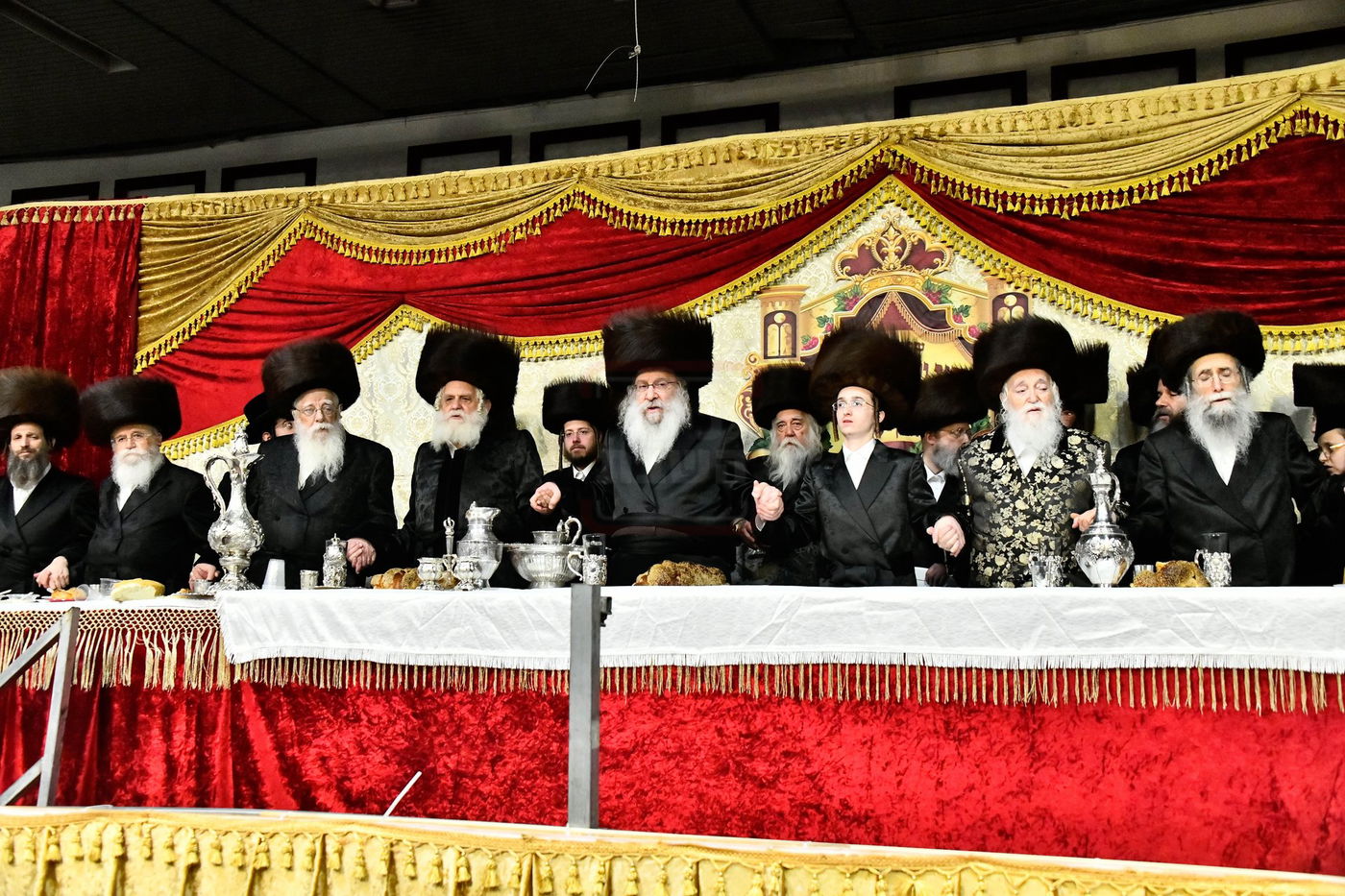 שמחת בית נדבורנה - קאסוב ויז'ניץ - ערלוי - האלמין