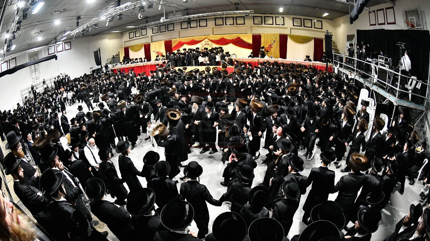 שמחת בית נדבורנה - קאסוב ויז'ניץ - ערלוי - האלמין