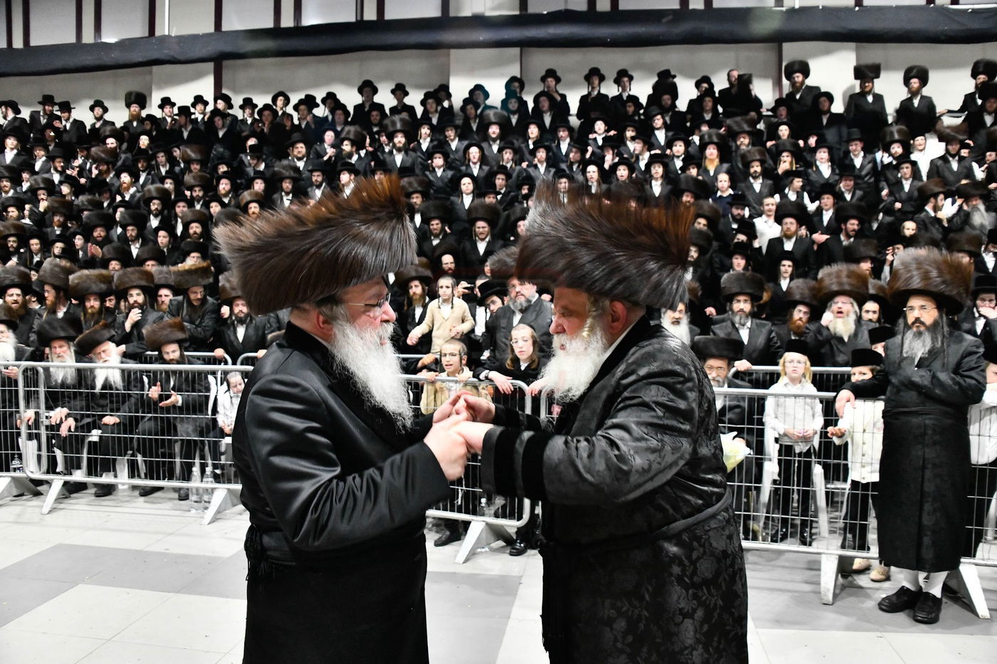 שמחת בית נדבורנה - קאסוב ויז'ניץ - ערלוי - האלמין