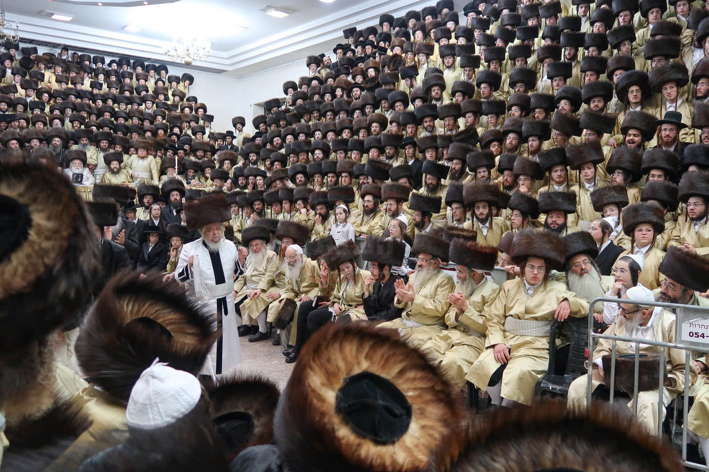 שמחת בית תולדות אהרן - קרעטשניף סיגעט - פרמישלאן