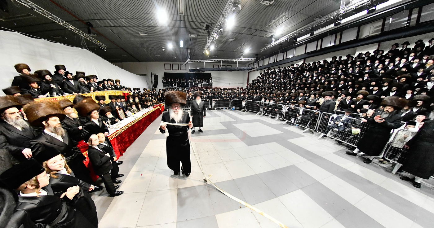 שמחת בית נדבורנה - קאסוב ויז'ניץ - ערלוי - האלמין