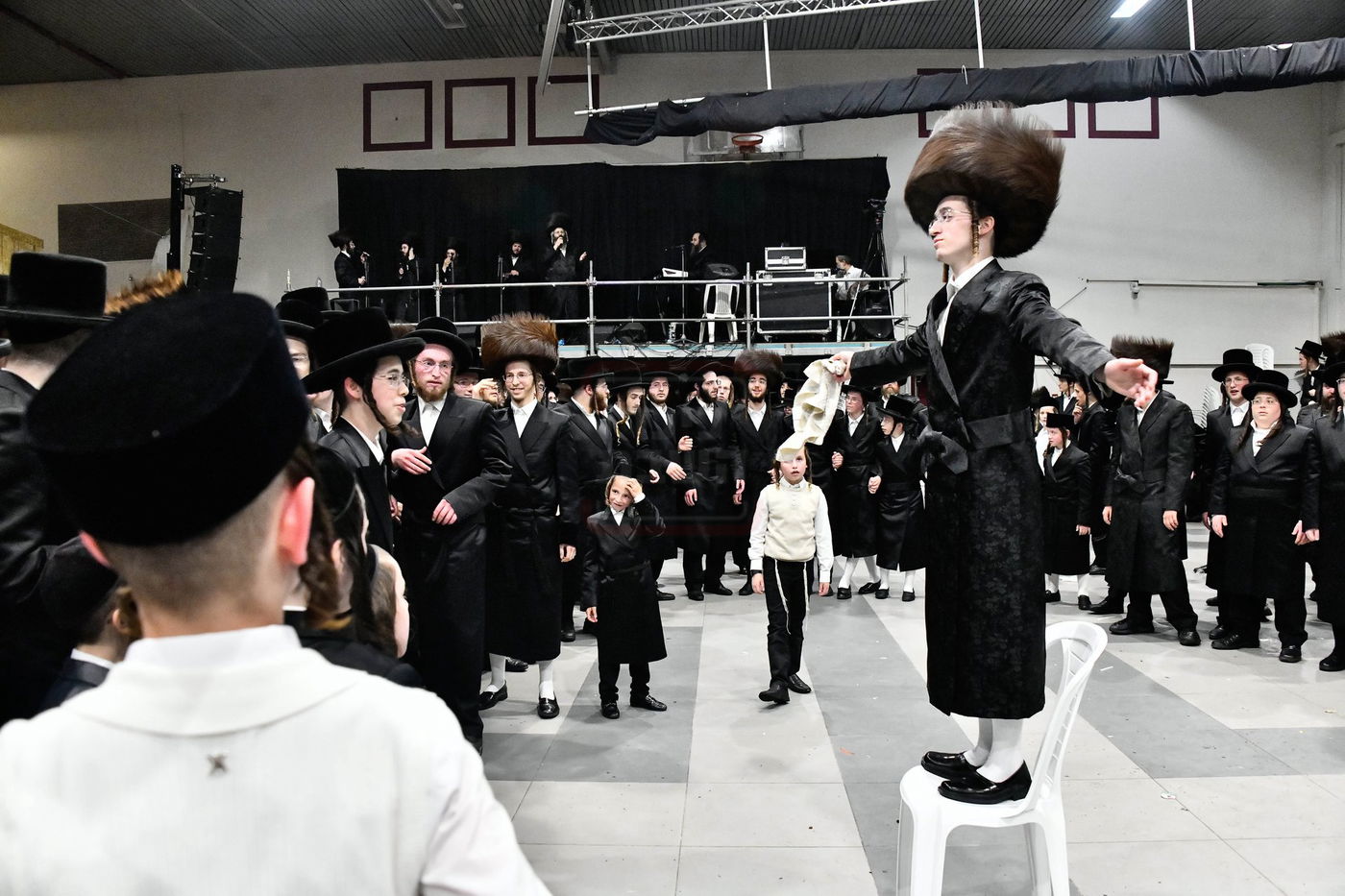 שמחת בית נדבורנה - קאסוב ויז'ניץ - ערלוי - האלמין