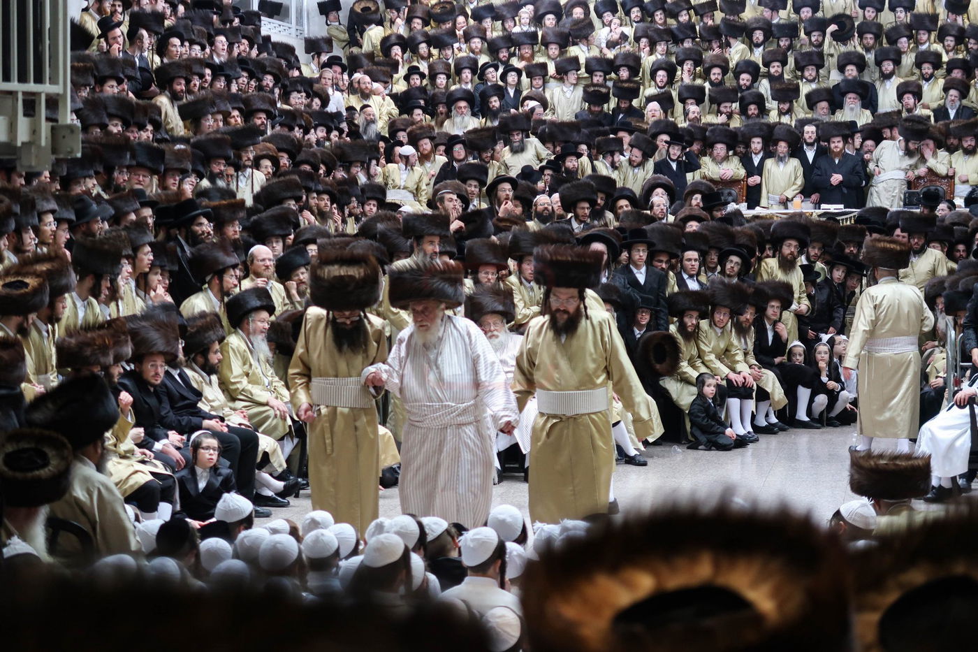 שמחת בית תולדות אהרן - קרעטשניף סיגעט - פרמישלאן