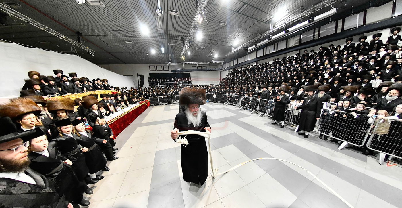 שמחת בית נדבורנה - קאסוב ויז'ניץ - ערלוי - האלמין