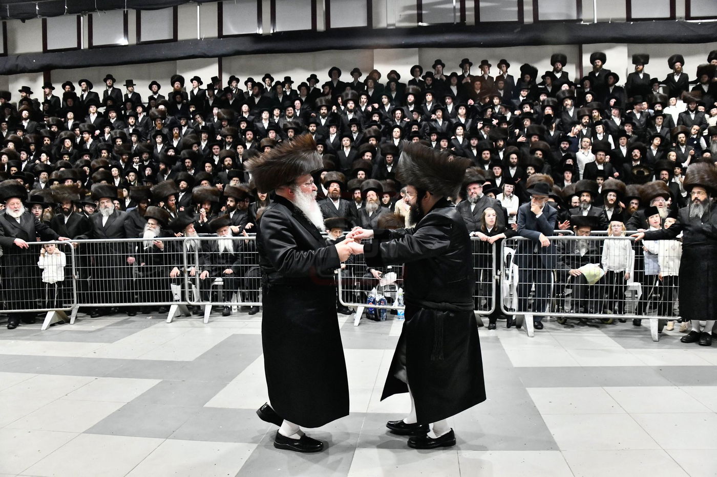 שמחת בית נדבורנה - קאסוב ויז'ניץ - ערלוי - האלמין