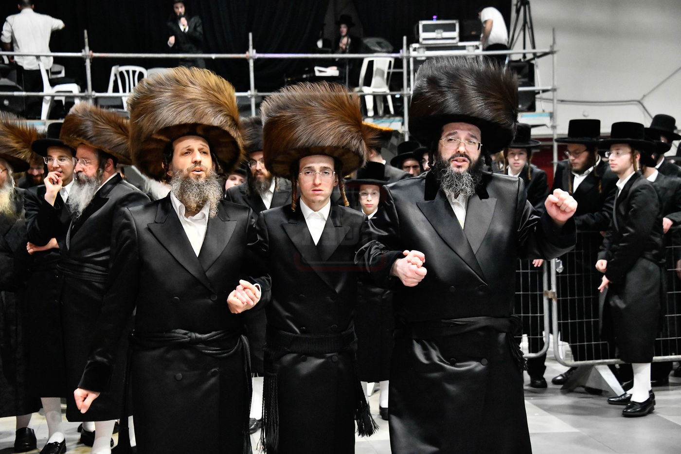 שמחת בית נדבורנה - קאסוב ויז'ניץ - ערלוי - האלמין