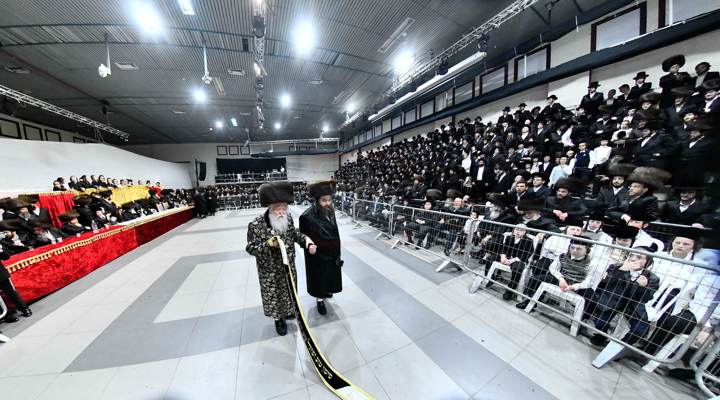 שמחת בית נדבורנה - קאסוב ויז'ניץ - ערלוי - האלמין