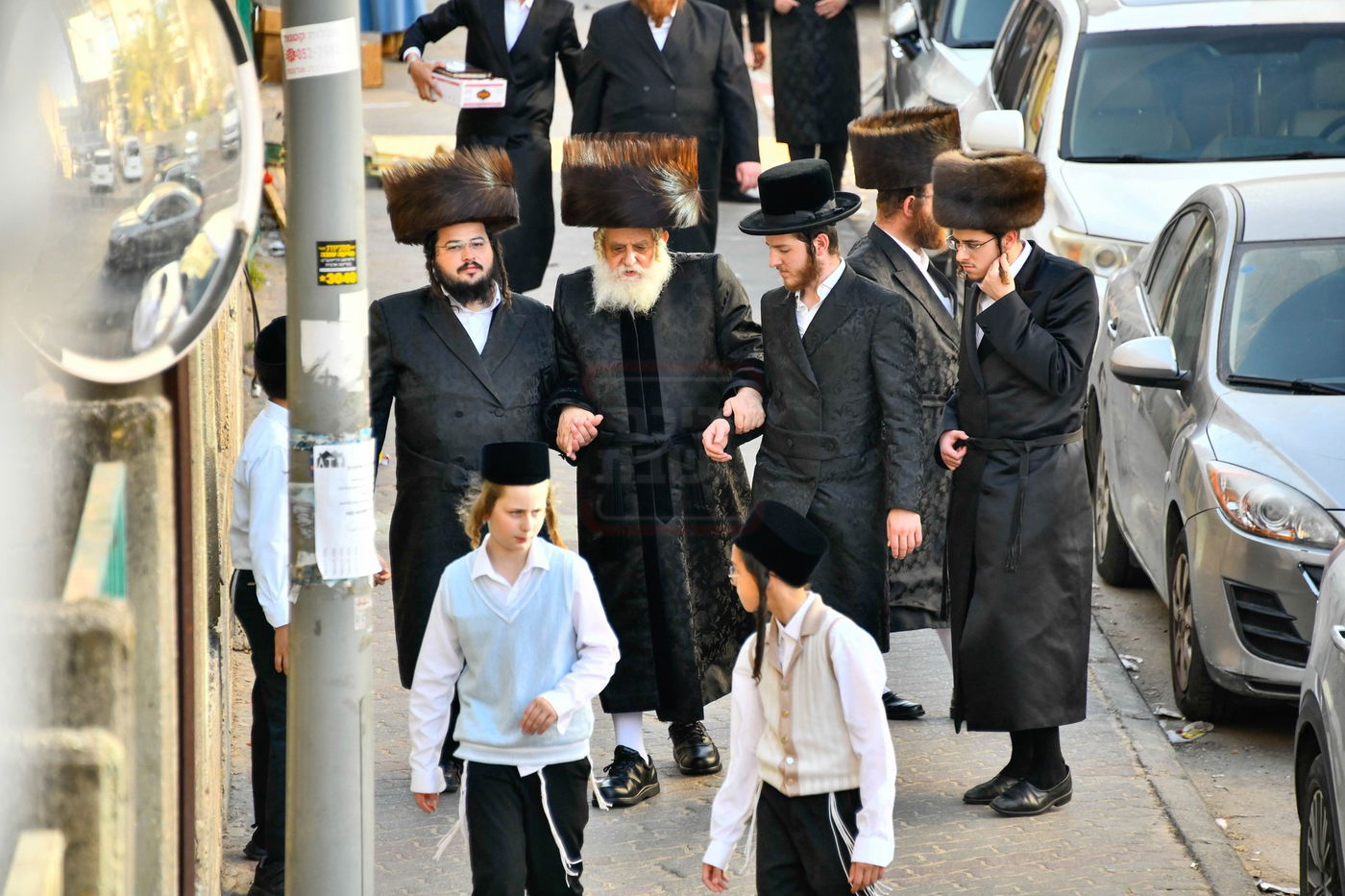 שמחת בית נדבורנה - קאסוב ויז'ניץ - ערלוי - האלמין