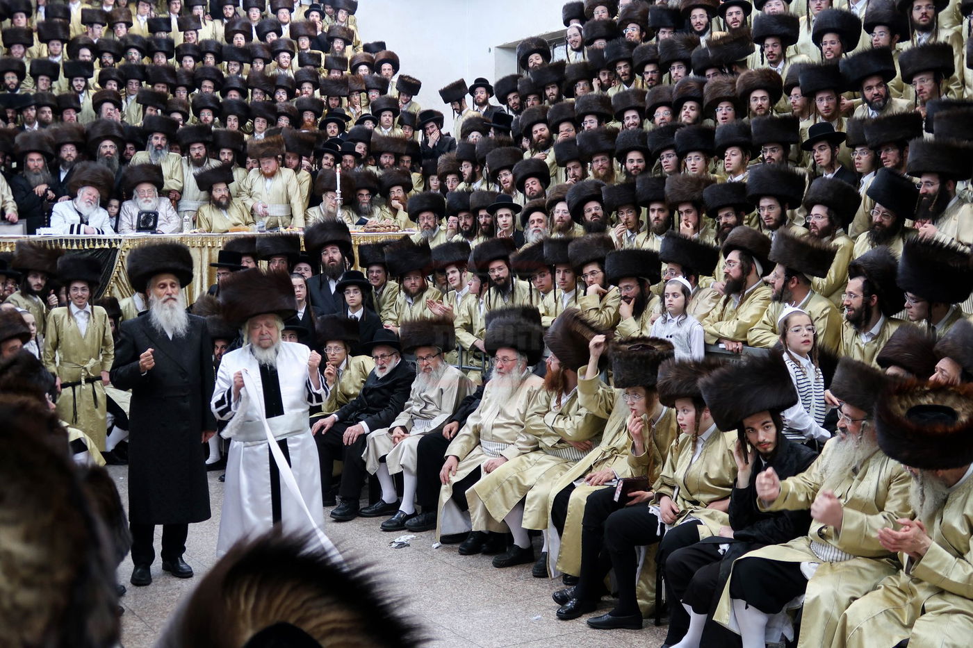 שמחת בית תולדות אהרן - קרעטשניף סיגעט - פרמישלאן