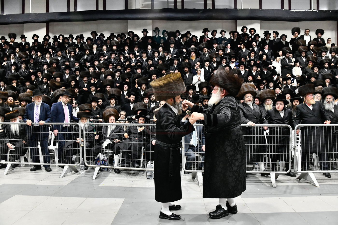 שמחת בית נדבורנה - קאסוב ויז'ניץ - ערלוי - האלמין