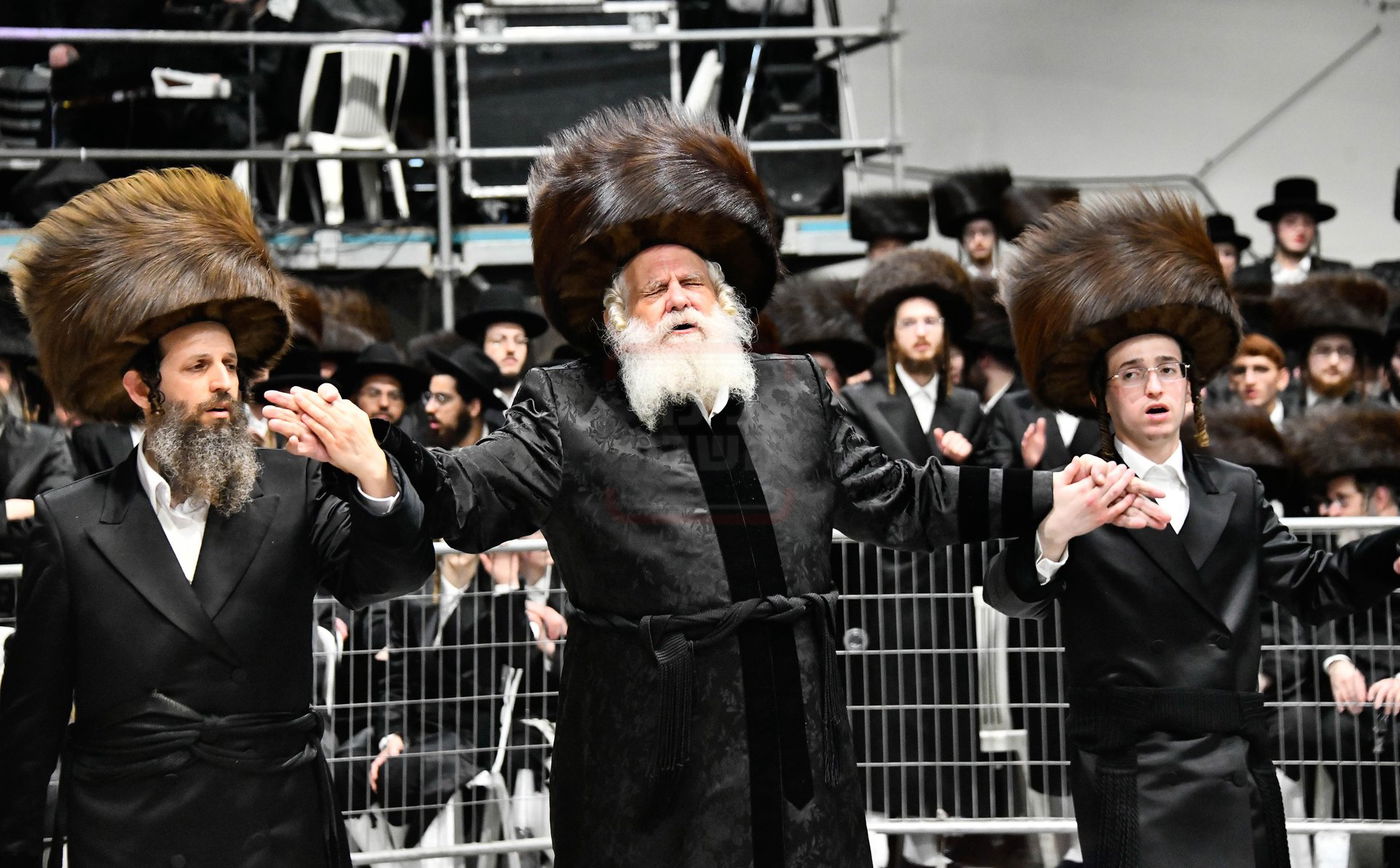 שמחת בית נדבורנה - קאסוב ויז'ניץ - ערלוי - האלמין