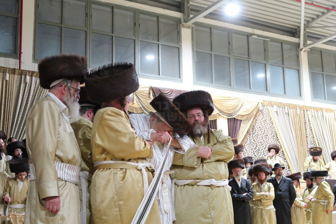 שמחת בית תולדות אברהם יצחק