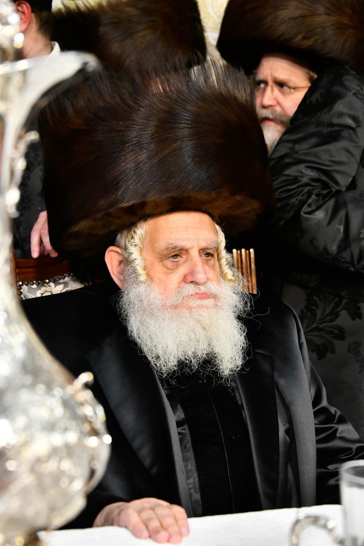 שמחת בית נדבורנה - קאסוב ויז'ניץ - ערלוי - האלמין