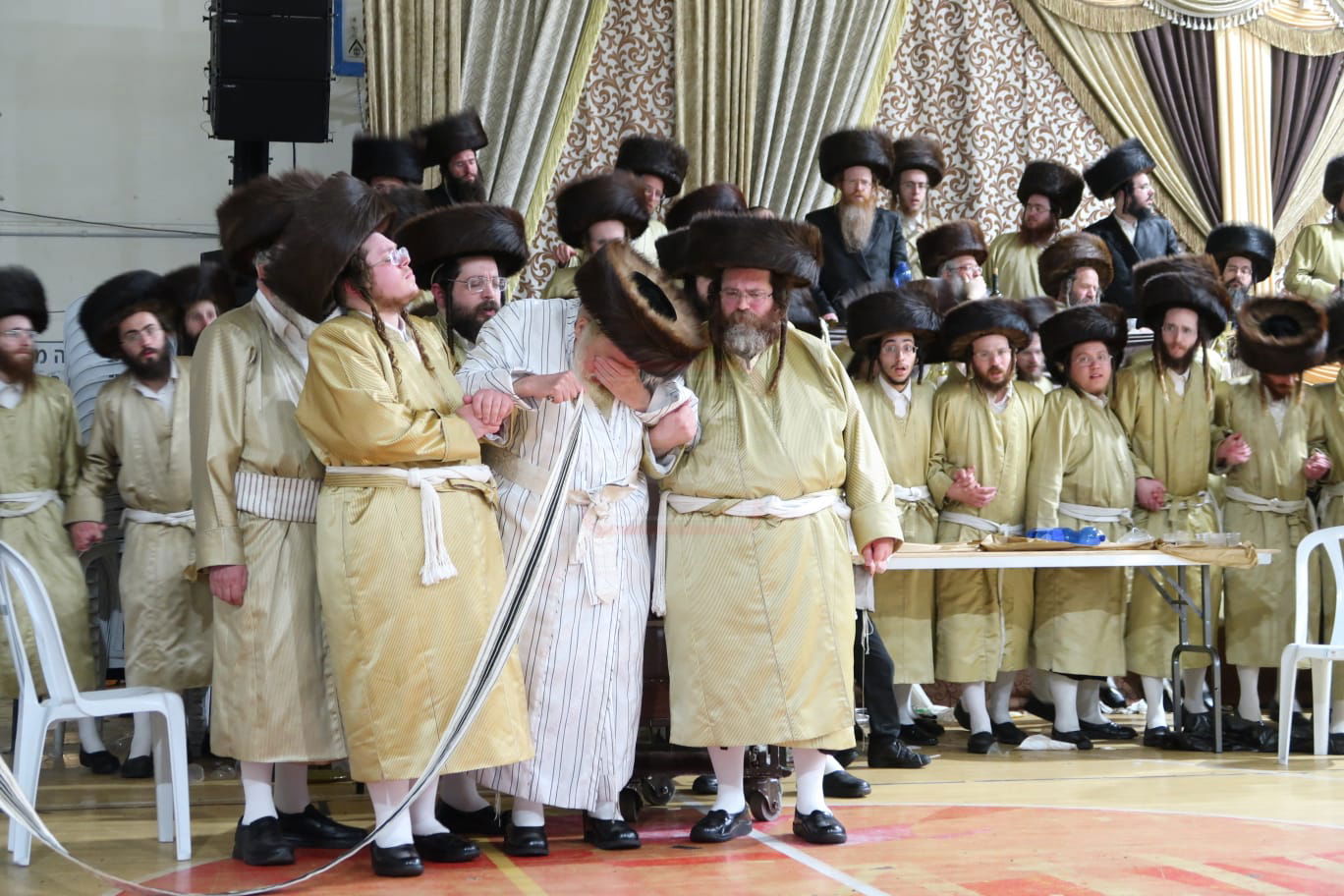 שמחת בית תולדות אברהם יצחק