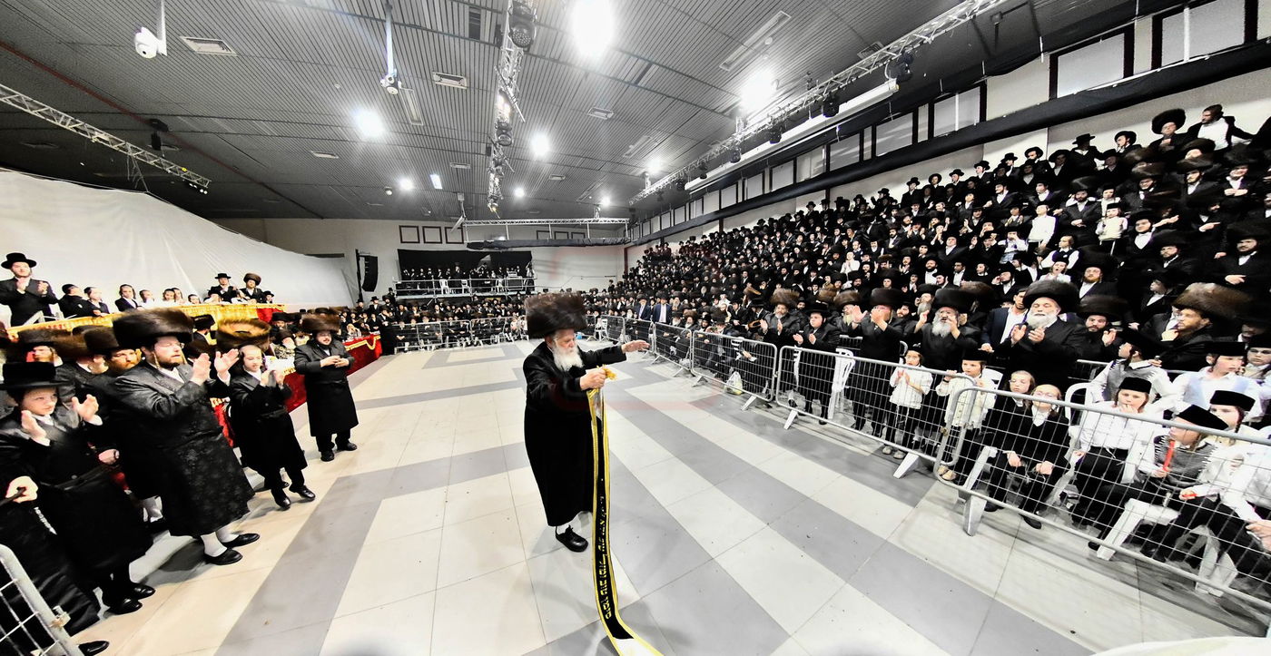 שמחת בית נדבורנה - קאסוב ויז'ניץ - ערלוי - האלמין